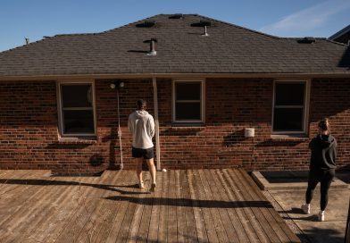 Homebuyer mortgage demand drops annually for first time in over a year